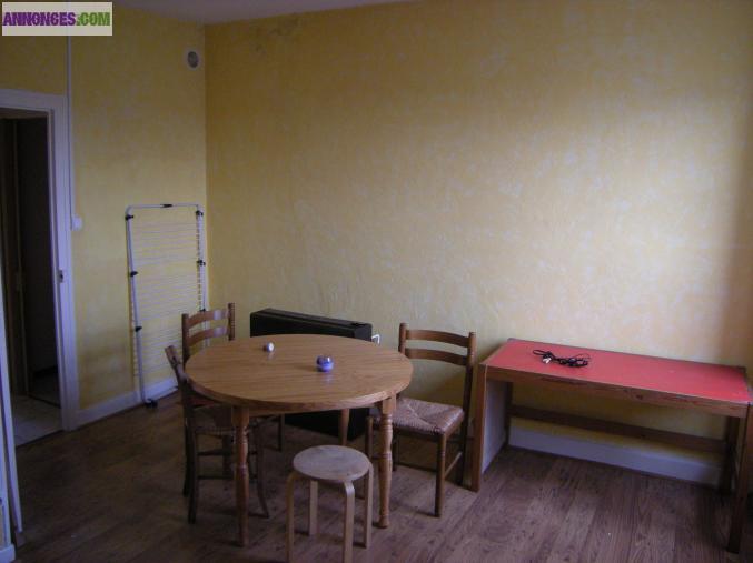 F2 meublé Le Creusot