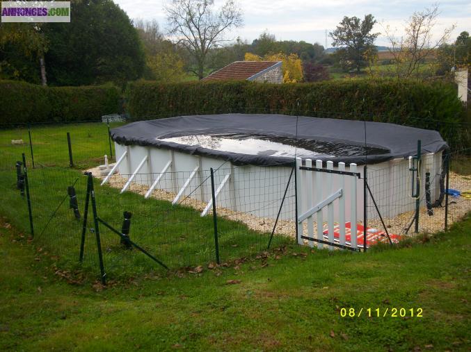 Maison ancienne rénovée avec piscine hors sol