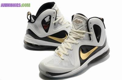 Vendre des chaussures de basket-ball de marque