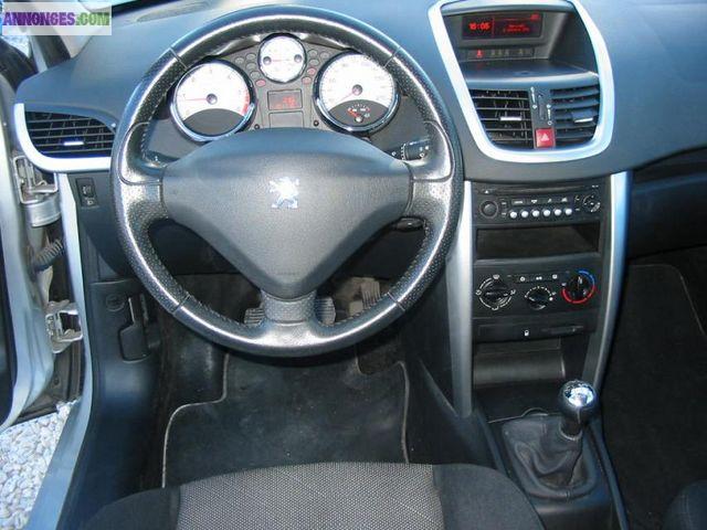 Peugeot 207 1.6 hdi 16v 110 fap sport 3p