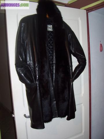 Manteau cuir et fourrure