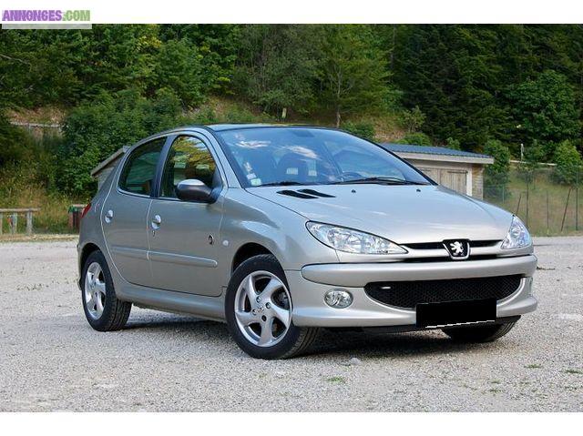 Peugeot 206 (2) 1.6 hdi 110 5 portes ROLAND GARROS