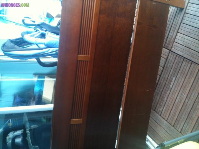 Tête et pied de lit+entourage en merisier massif