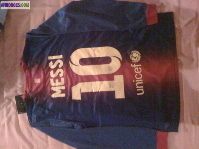 Maillot + short du barça floqué Messi