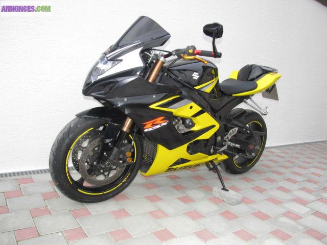 Suzuki GSX-R 1000 YOSHIMURA GSXR K6