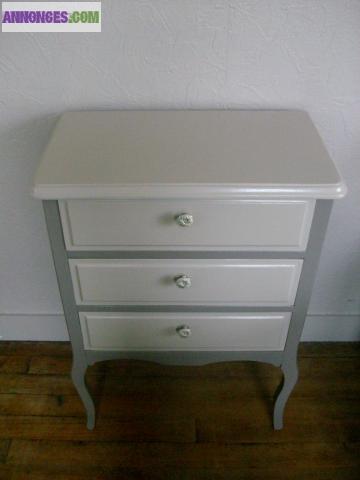 MEUBLE D'APPOINT CHENE