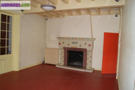 Propriété avec parc.