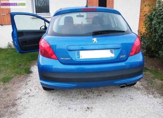 Peugeot 207 pack sport bleue