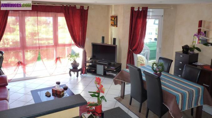 Florange, appartement T3, 77 m²