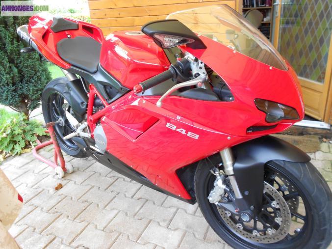 Ducati 848