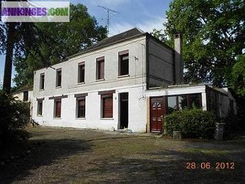 A saisir corps de ferme pour faire tourisme et divers