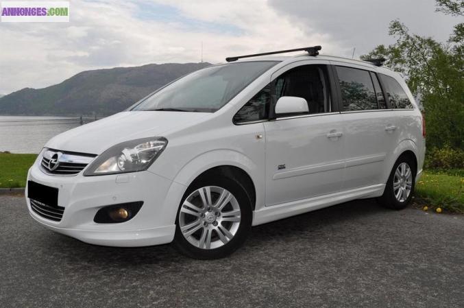 Opel Zafira 1.7 COSMO Diesel