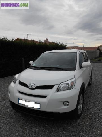 4x4 toyota urban cruiser life