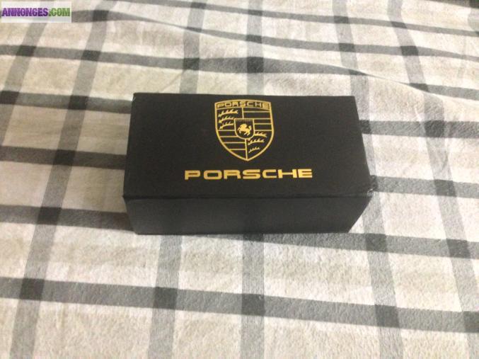Telephone Porsche Panamera S