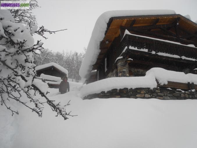 Mon chalet sympa pour nouvel an!!!