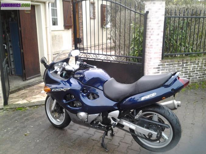 Vente suzuki 750 GSXF