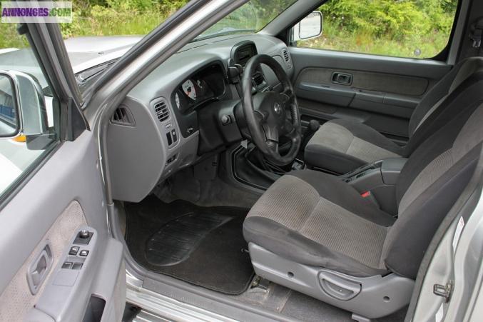 Nissan Navara Utilitaire pickup