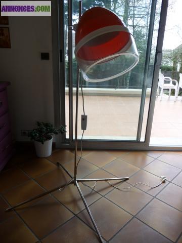 Casque séchoir sur pieds