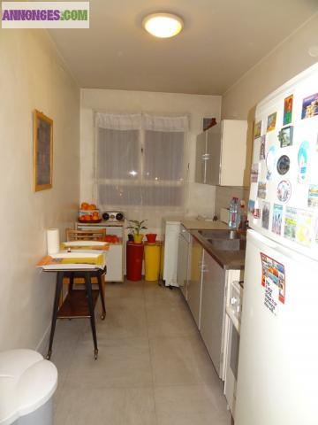 Un spacieux appartement au pied du métro