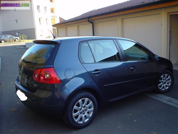 Volkswagen Golf V TDI Confort 105 cv