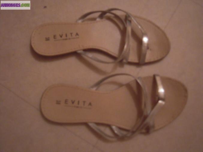 Tongs argentées Evita Paris taille 38