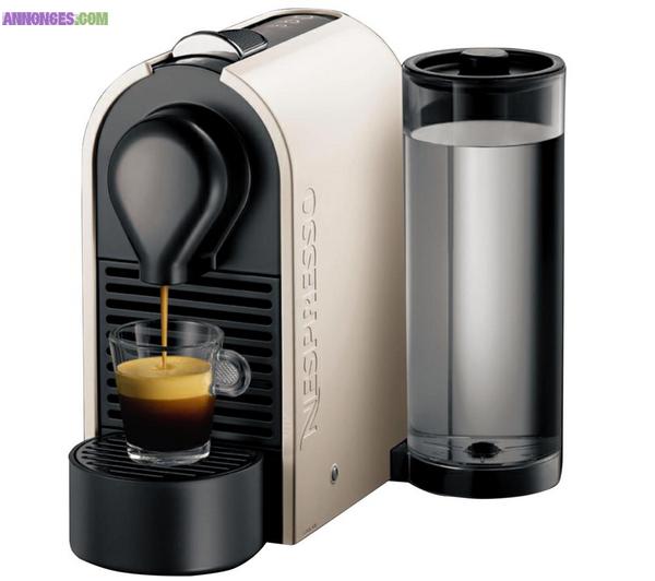 Cafetière Nespresso U Pure NEUVE + 16 dosettes offertes
