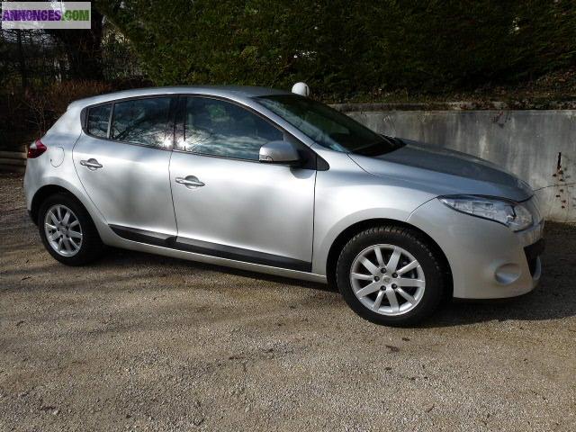Renault mégane 3 105 dci privilège 53000km