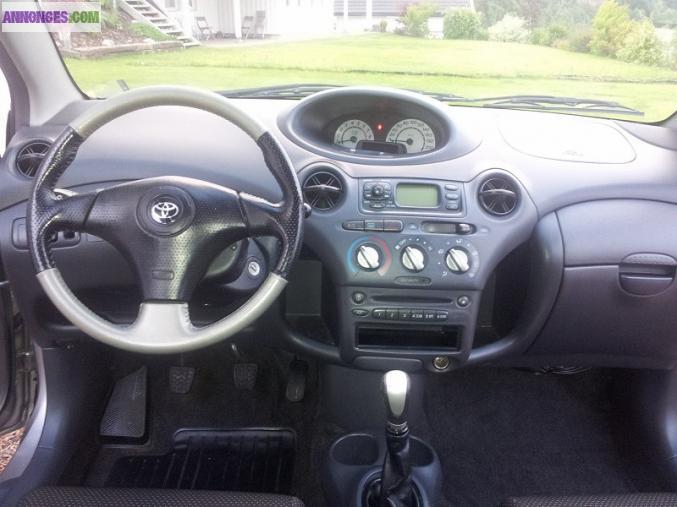 Toyota Yaris 75 d-4d linea