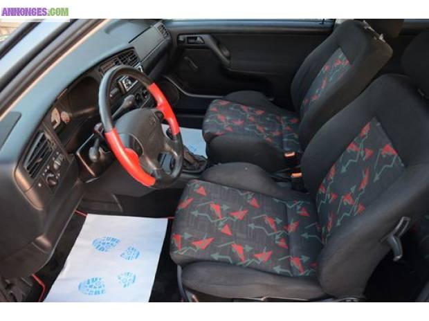 Volkswagen - Golf(2/3 portes)