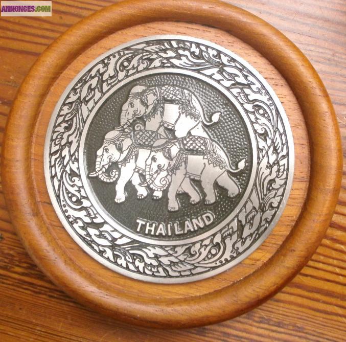 DESSOUS BOUTEILLE THAILANDE