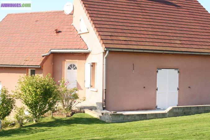 Maison récente au calme