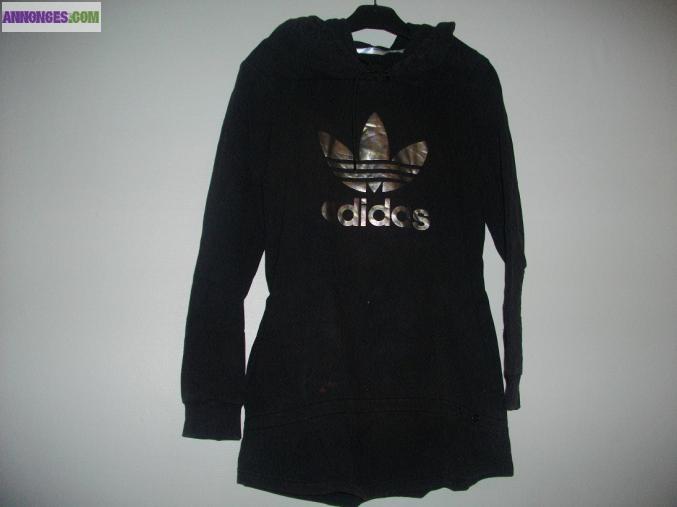 Sweat Adidas, taille 38