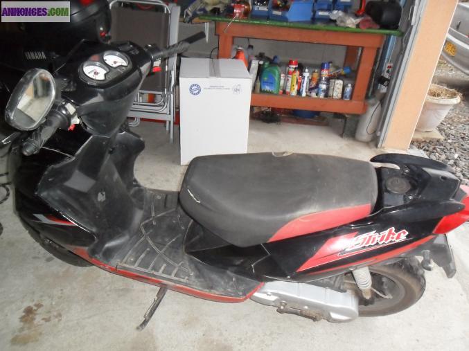 Scooter tnt motor strike