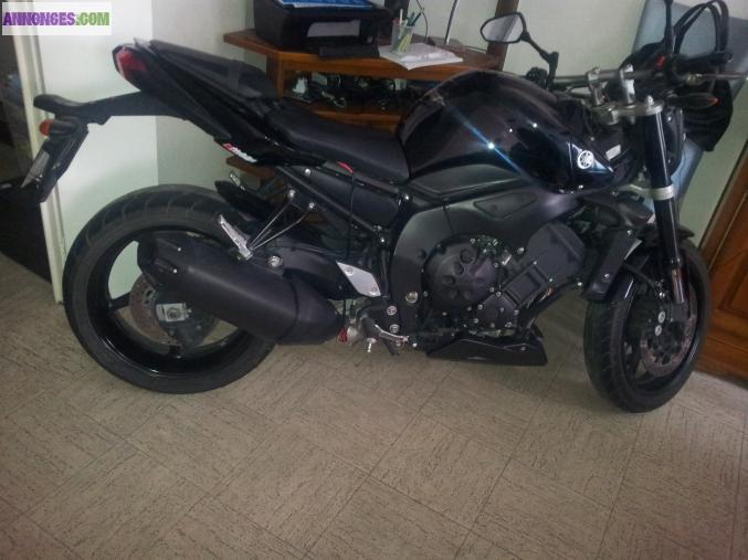 Vend Fz1000 yamaha roadster Abs