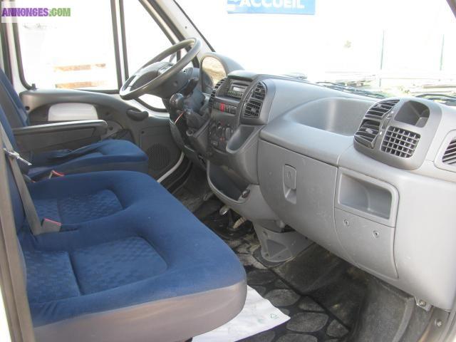 Peugeot Boxer (2) fourgon tole 290c 2.2 hdi
