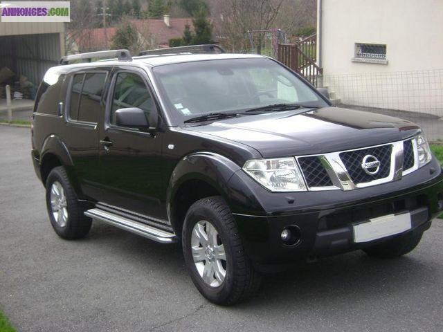 Nissan Pathfinder 2.5 dci confort