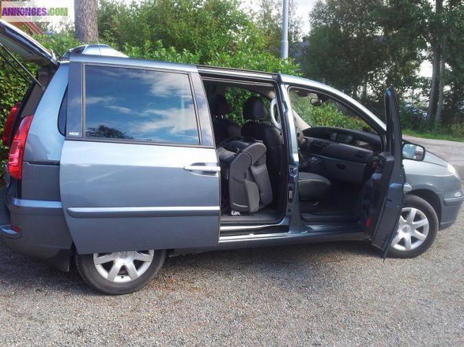 Peugeot 807 2.0 hdi sr