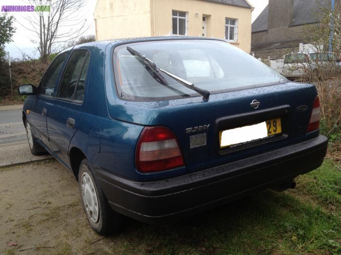 Nissan sunny