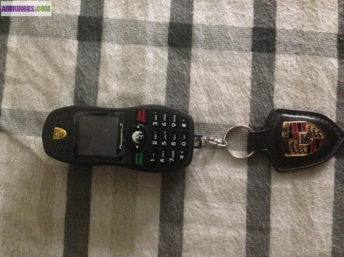 Telephone Porsche Panamera S