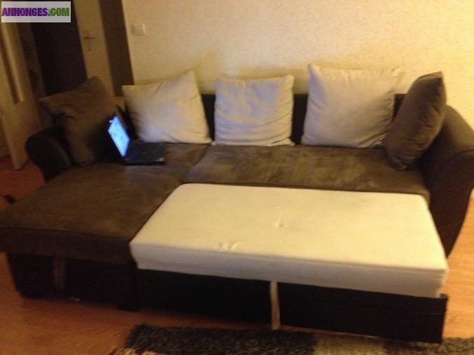 A vendre canapé convertible avec méridienne