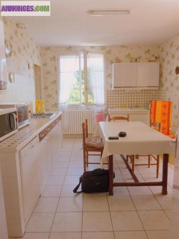 Maison environ (140 m²) 5 pièces sur Montberon