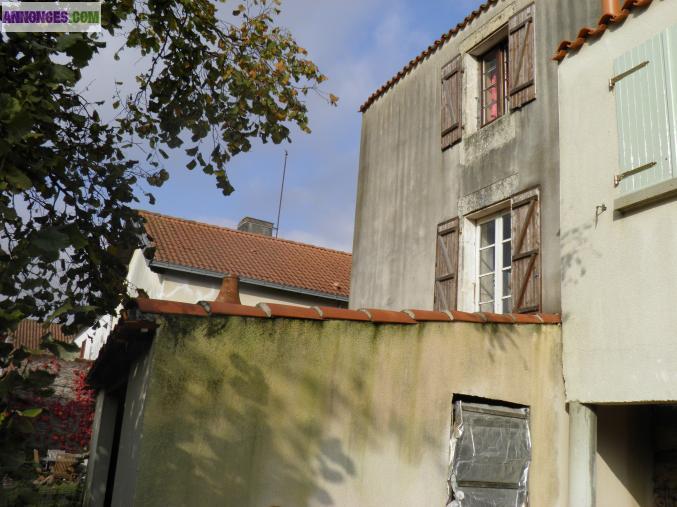 Maison au centre ville de Mareuil sur Lay à 25 mn des plages