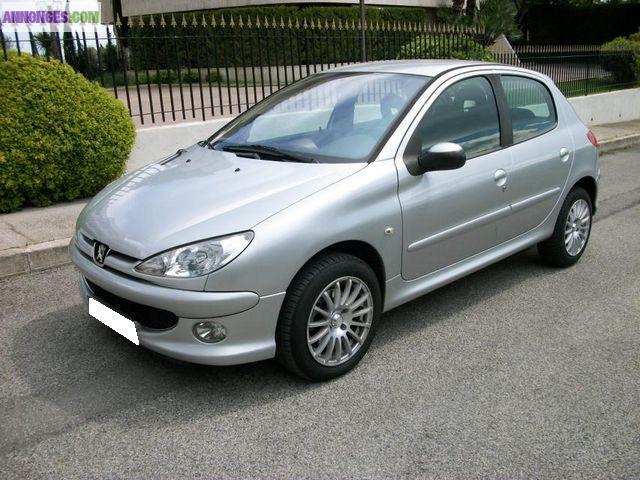 Peugeot 206 (2) 1.4 16s 90 executive 5p