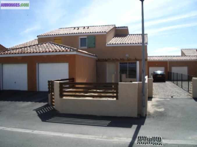 PORT LEUCATE VILLA T4 AVEC JARDIN ET GARAGE