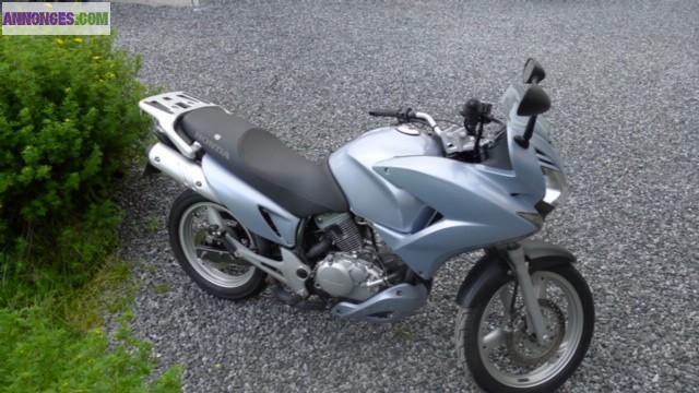   Honda Varadero XL 125 2007