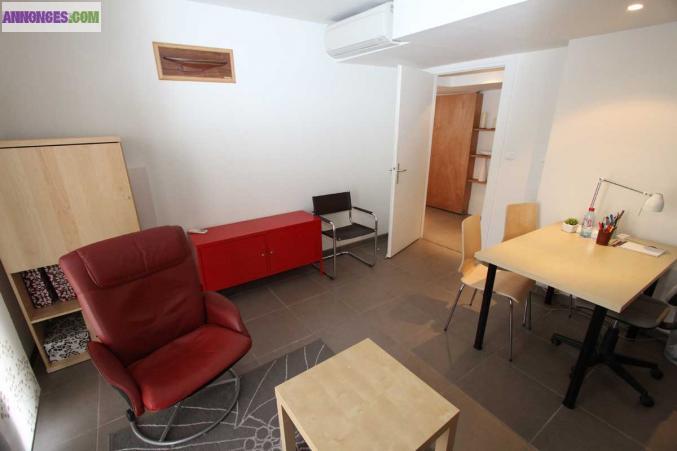 Aix Nord : 500 m CV : bureau pr prof médicale