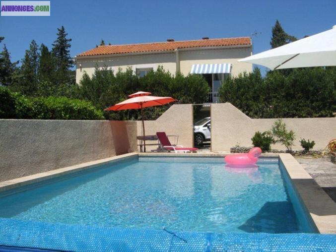 Villa Rénovée 130m2, 6pièces + Studio, sur 694m2