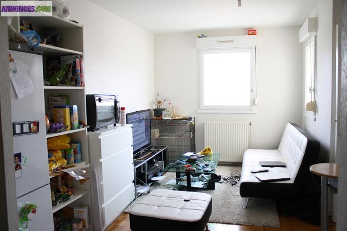 T1 bis - République - Cède bail