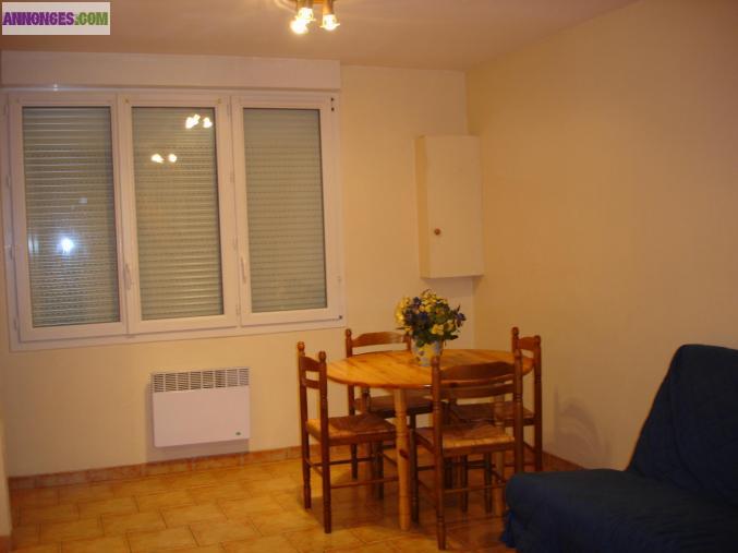 MAISON T3, quartier GENESLAY