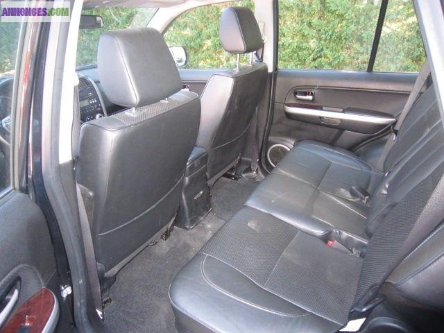 Suzuki Grand Vitara ii 1.9 ddis 130 luxe 5p